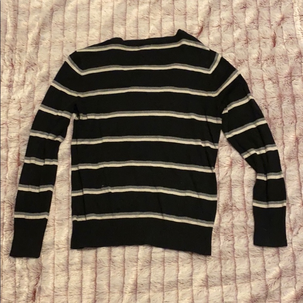 Sweatshirt - Picture 2 of 2